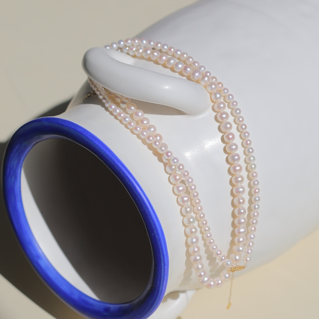 Colier Heart cu perle albe de cultura de 5mm cu inchizatoare din aur galben de 18k - imagine 2
